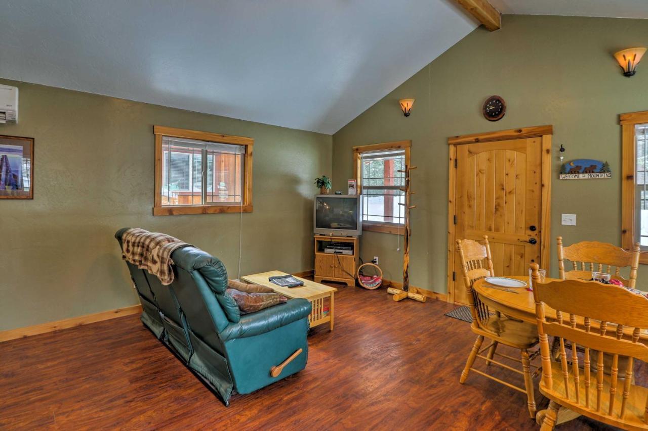 Hungry Horse Cabin Deck, Fire Pit, Near Glacier! Exterior foto